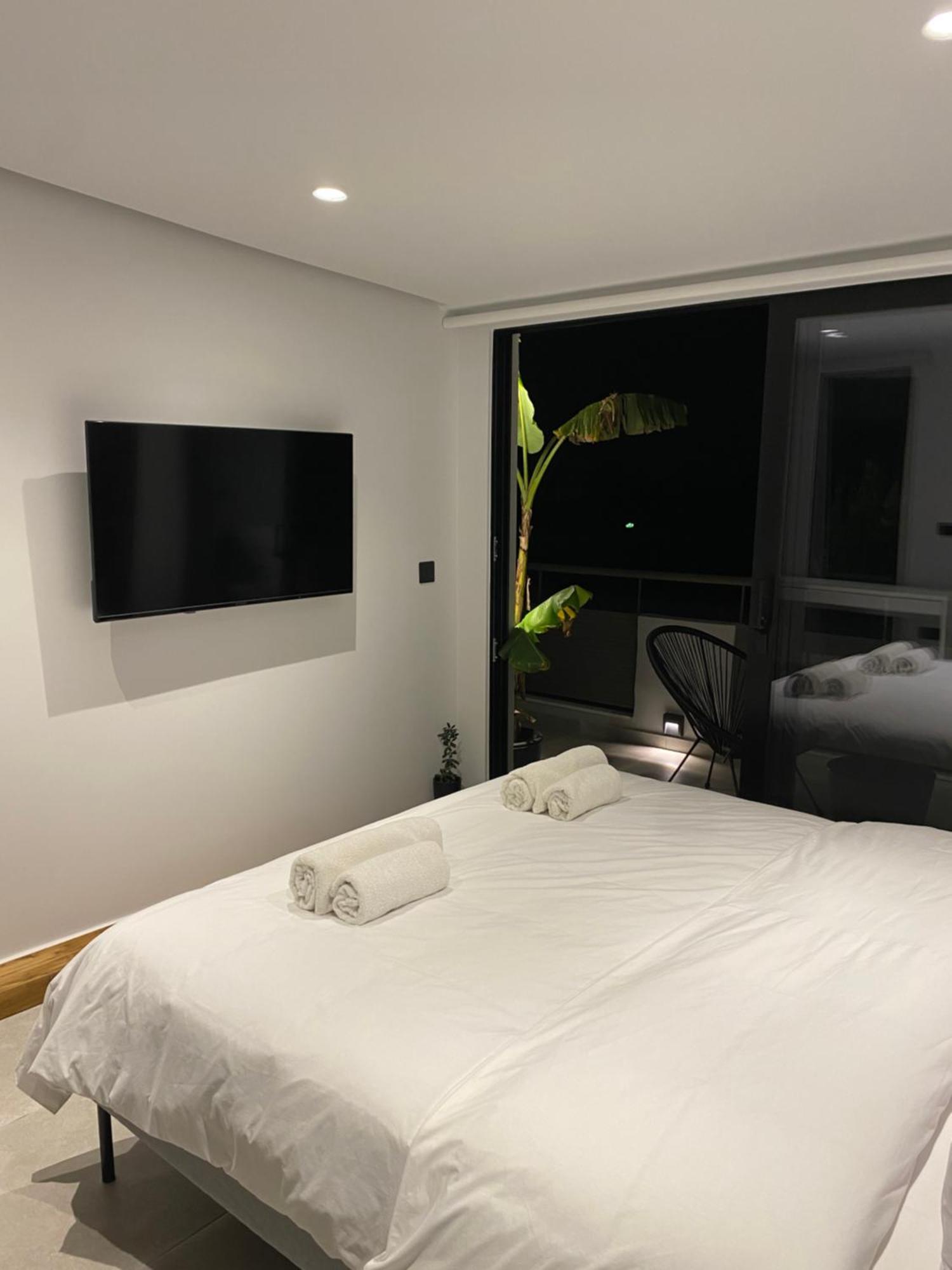 Hyperion Penthouse Apartamento Patras Exterior foto
