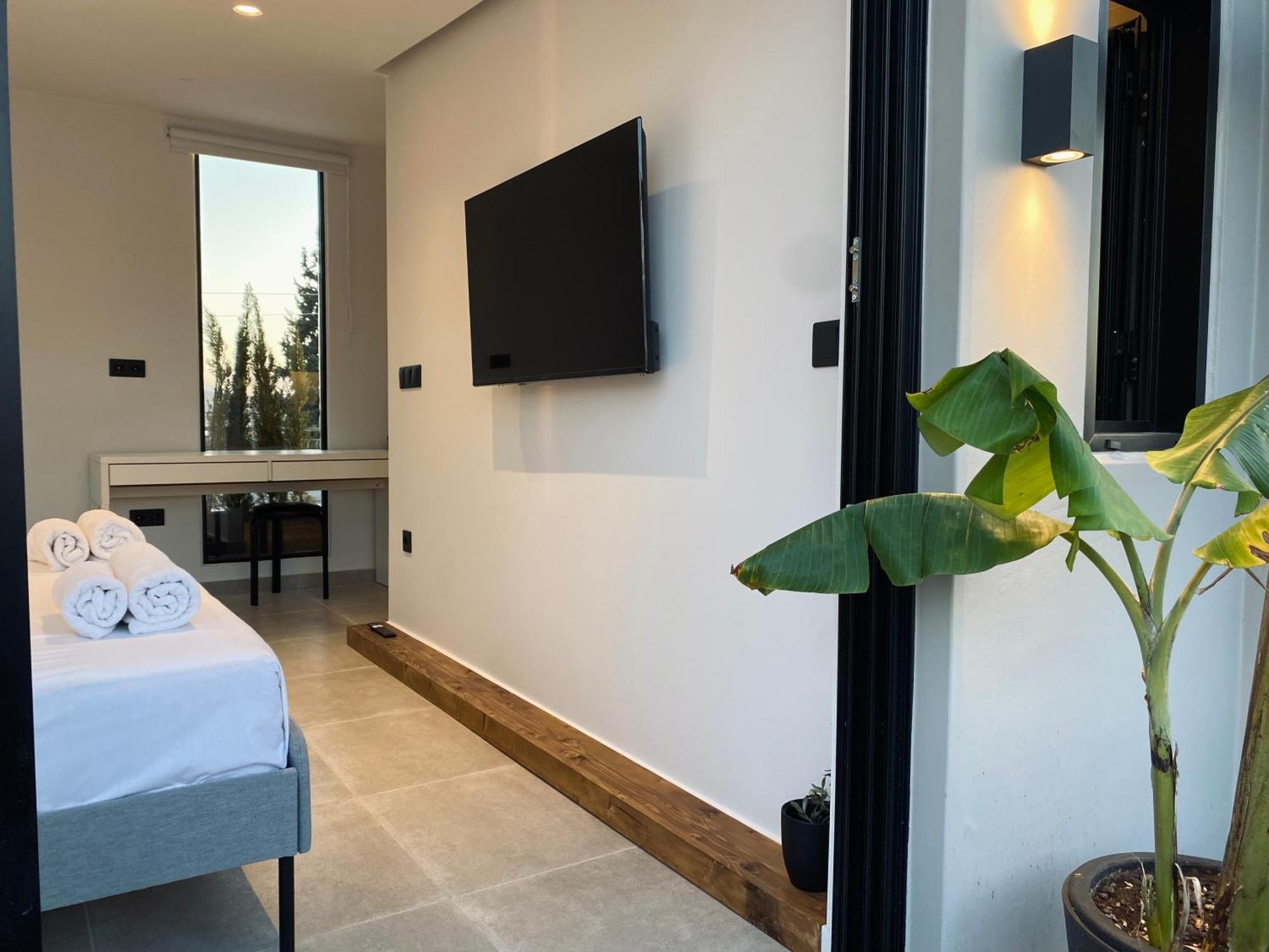 Hyperion Penthouse Apartamento Patras Exterior foto